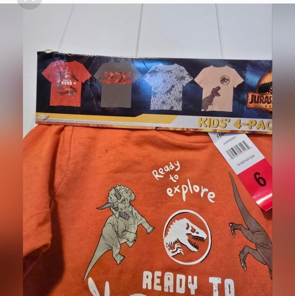 Other - Jurassic World Kids' Orange T-Shirt